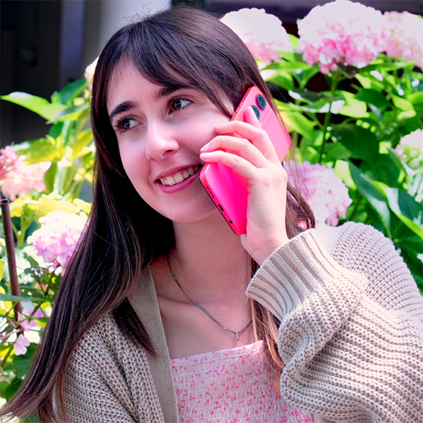 MomoPhone