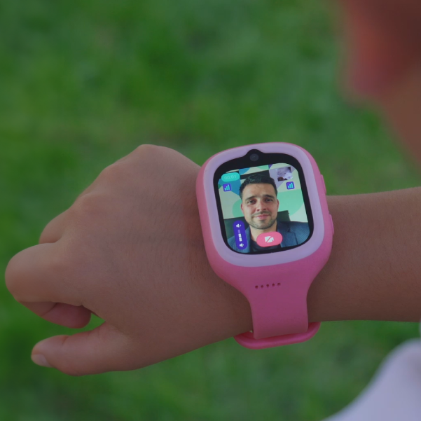 soymomo-celular-space-3-0-infantil-videollamada.png__PID:e5f3d9df-a078-48ca-85f5-59c5488dd5c6